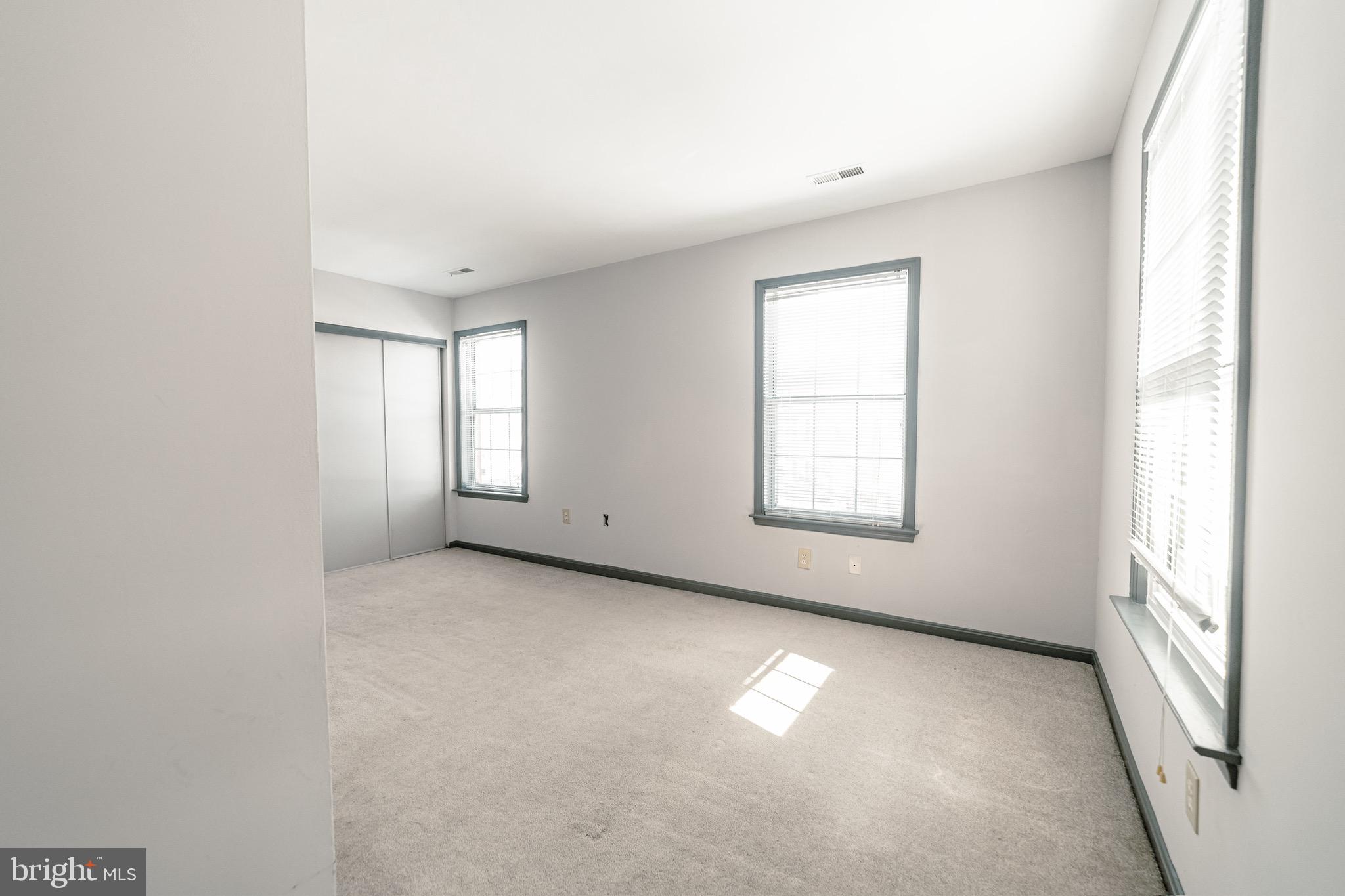 GIDEON SQUARE - Residential