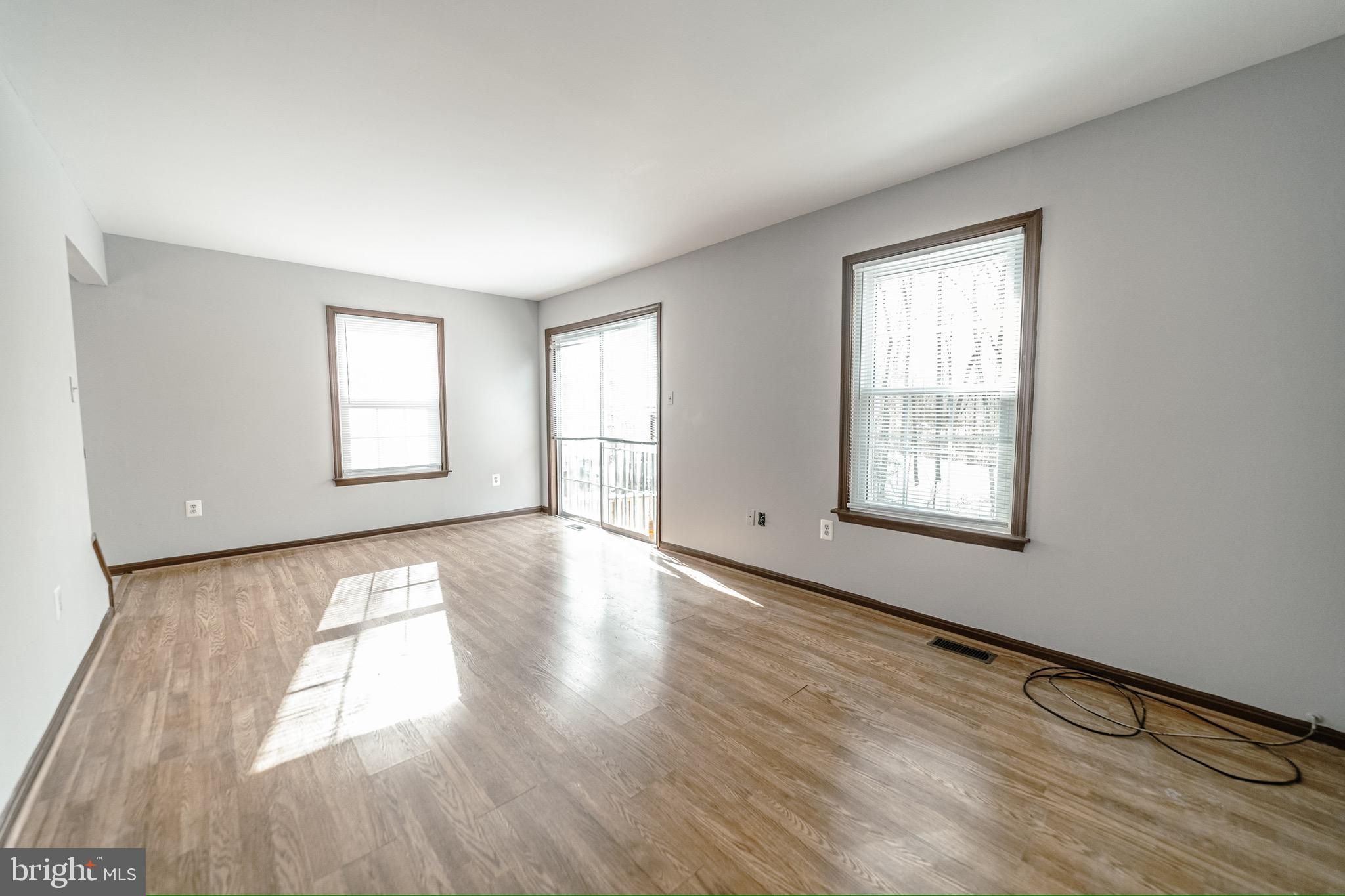 GIDEON SQUARE - Residential