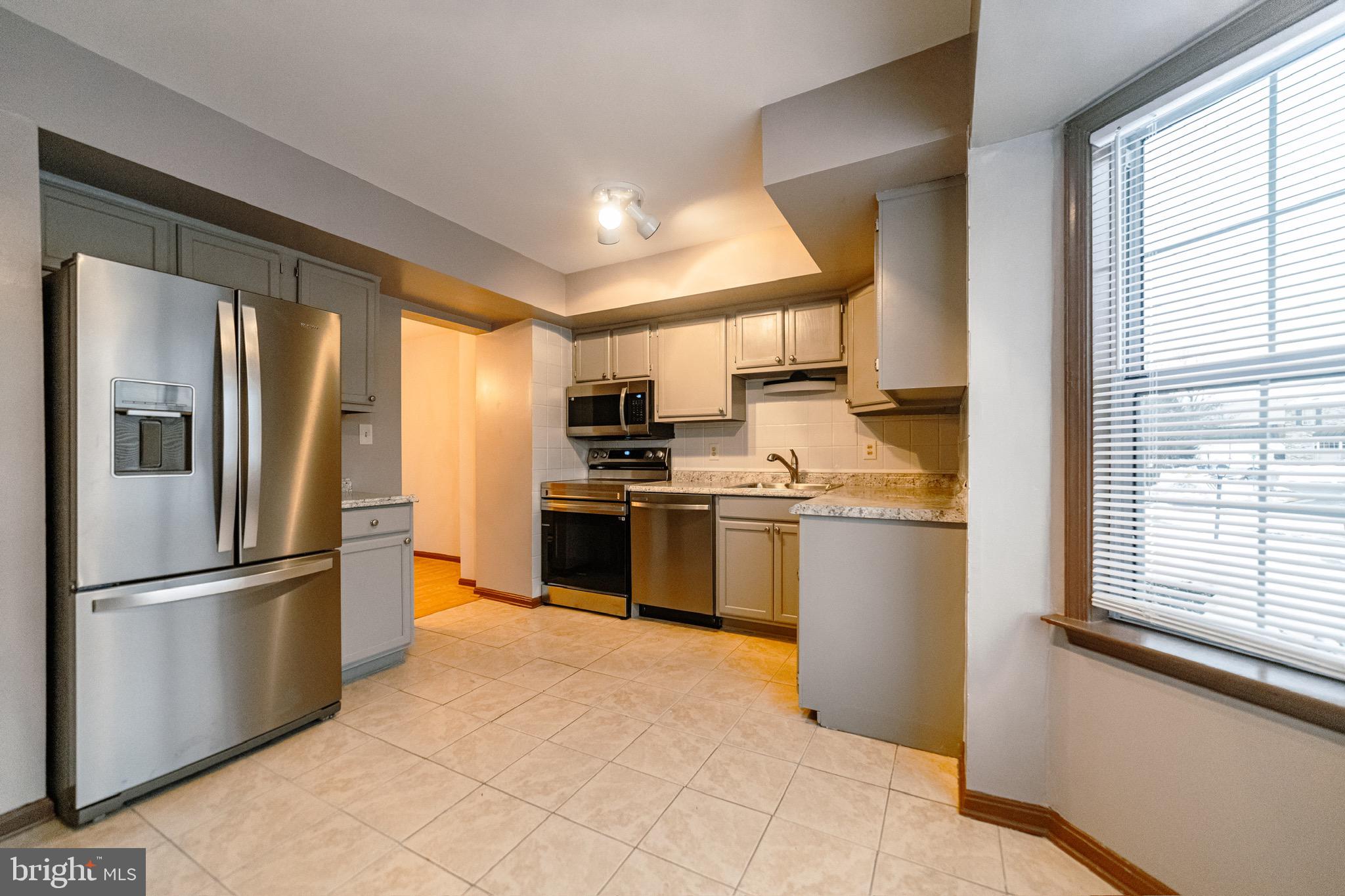 GIDEON SQUARE - Residential