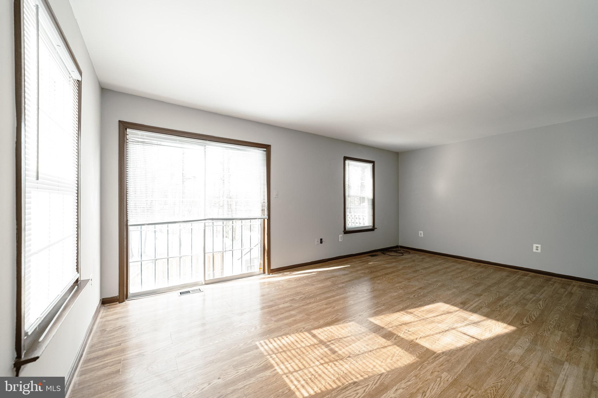 GIDEON SQUARE - Residential