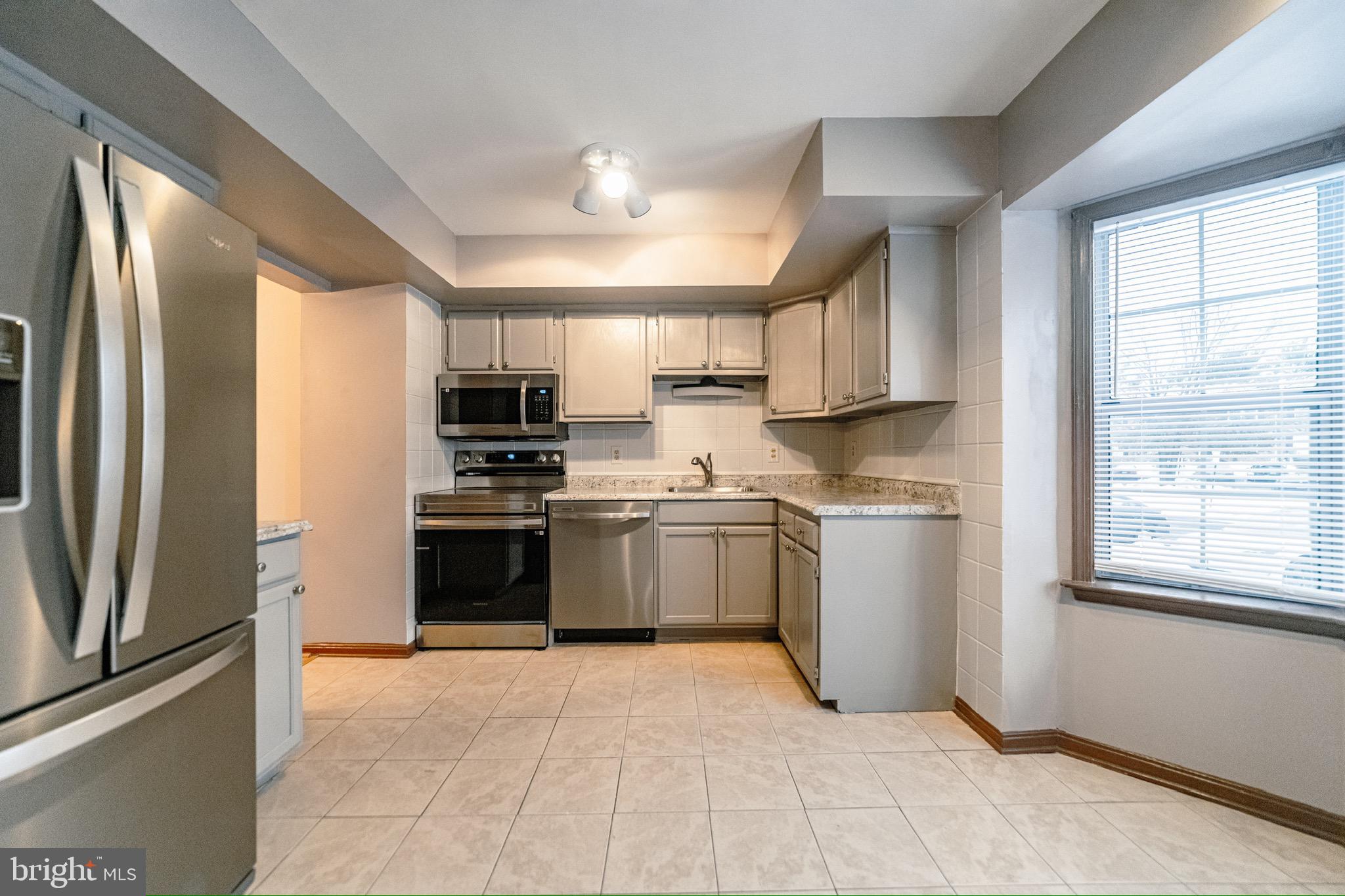 GIDEON SQUARE - Residential