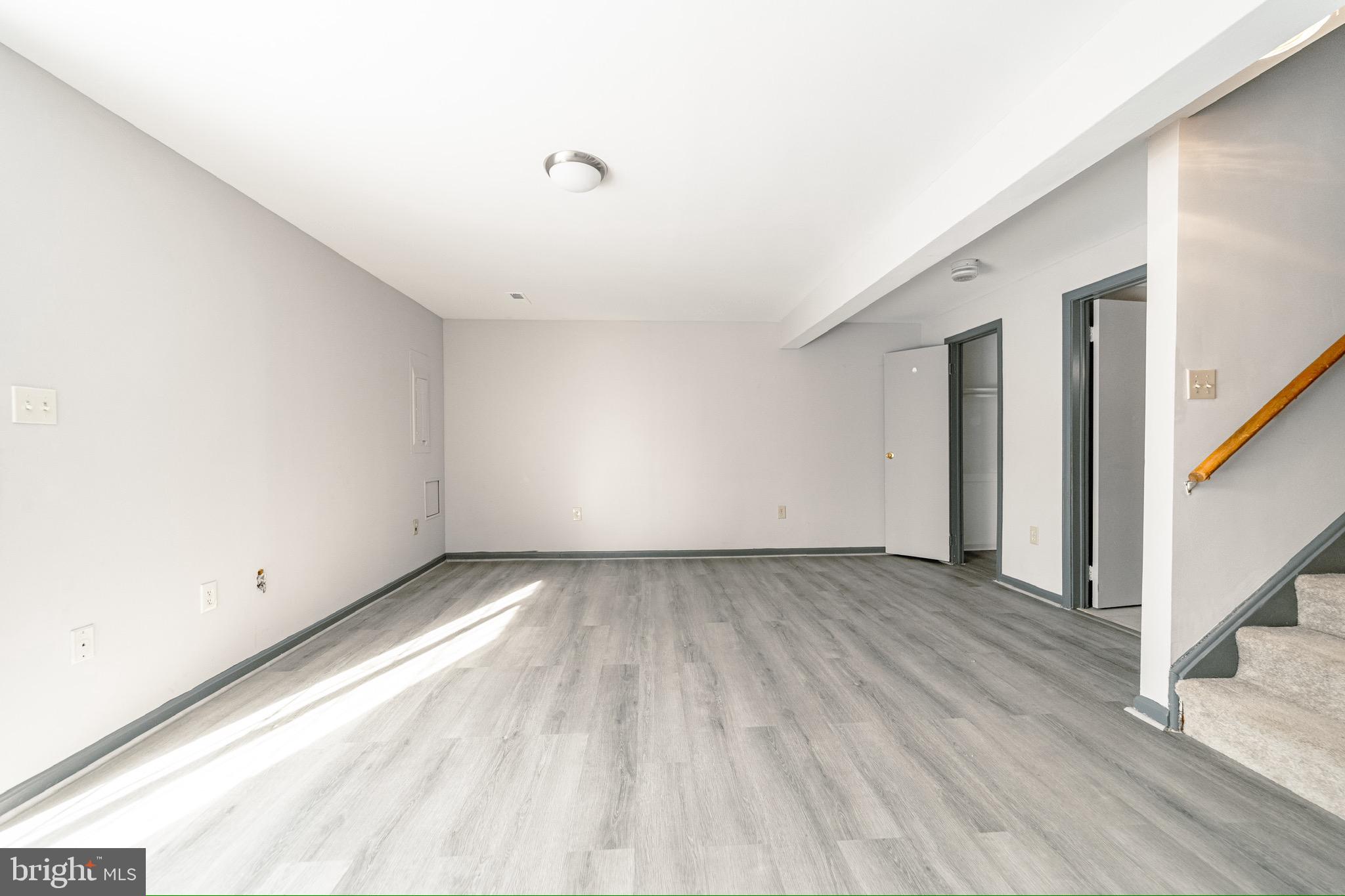 GIDEON SQUARE - Residential