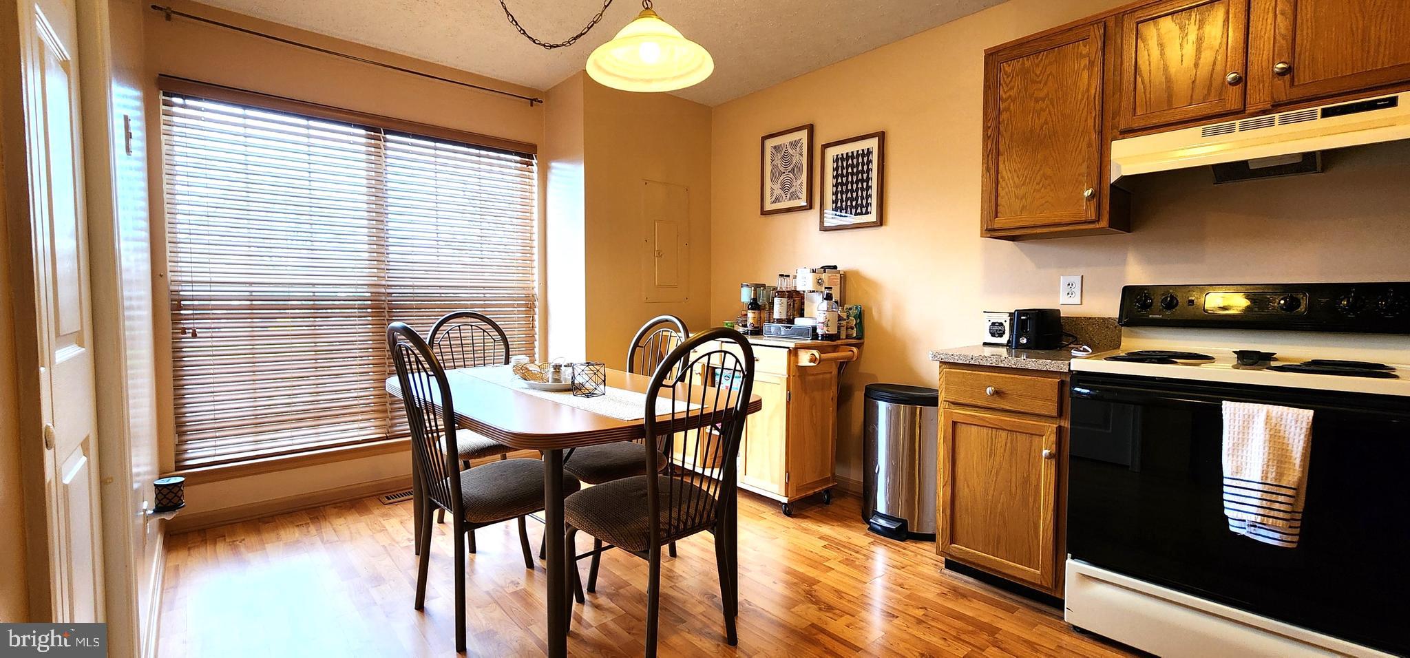 SORRELL COURT - Residential