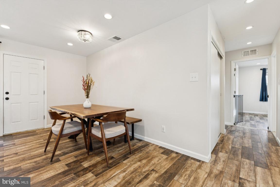 SPRINGFIELD - Residential