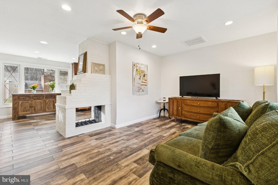 SPRINGFIELD - Residential