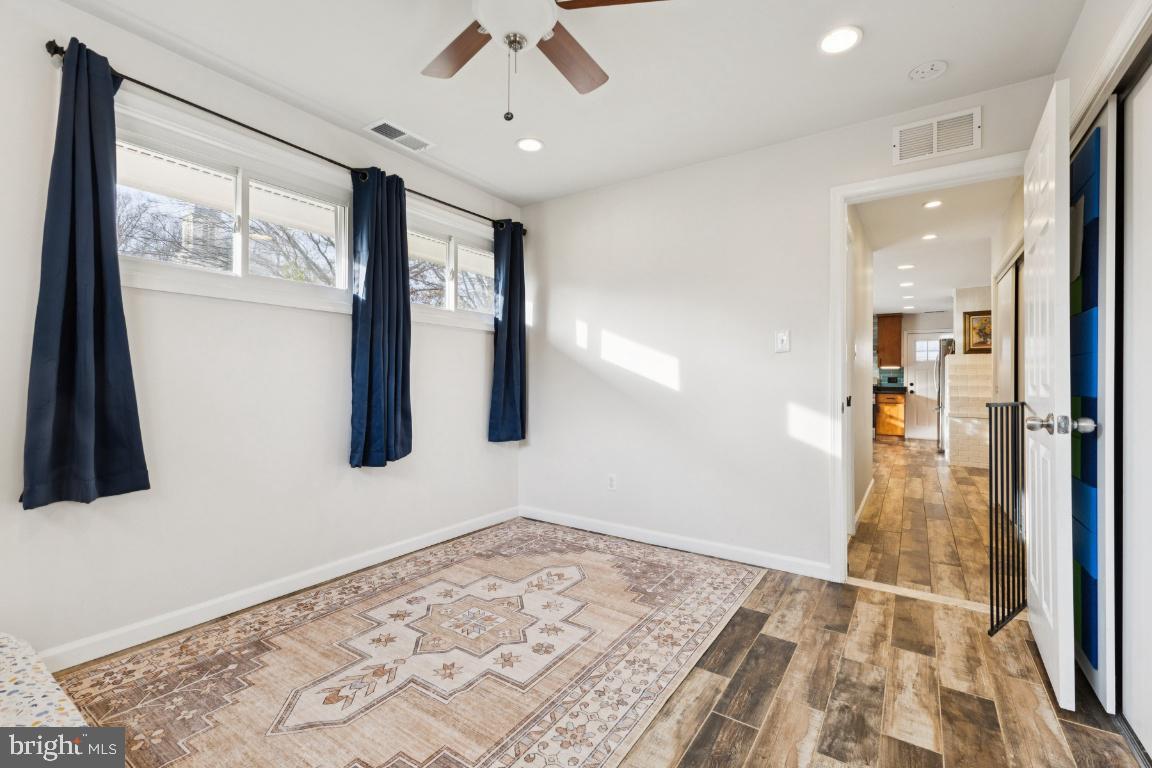 SPRINGFIELD - Residential