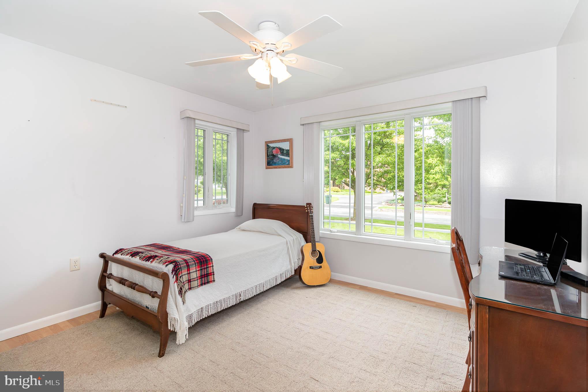 SPRING LAKE - Residential