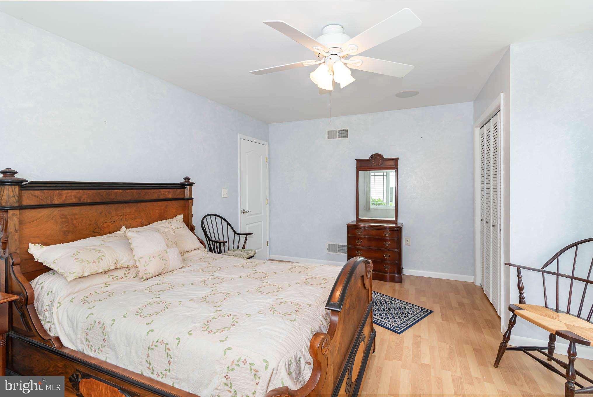 SPRING LAKE - Residential