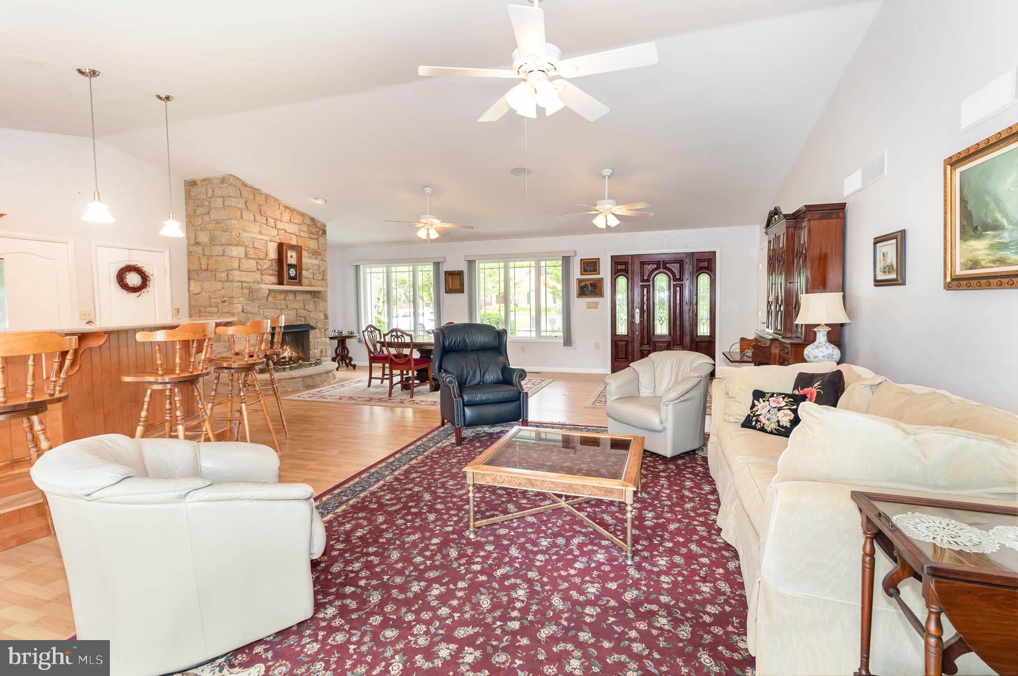 SPRING LAKE - Residential