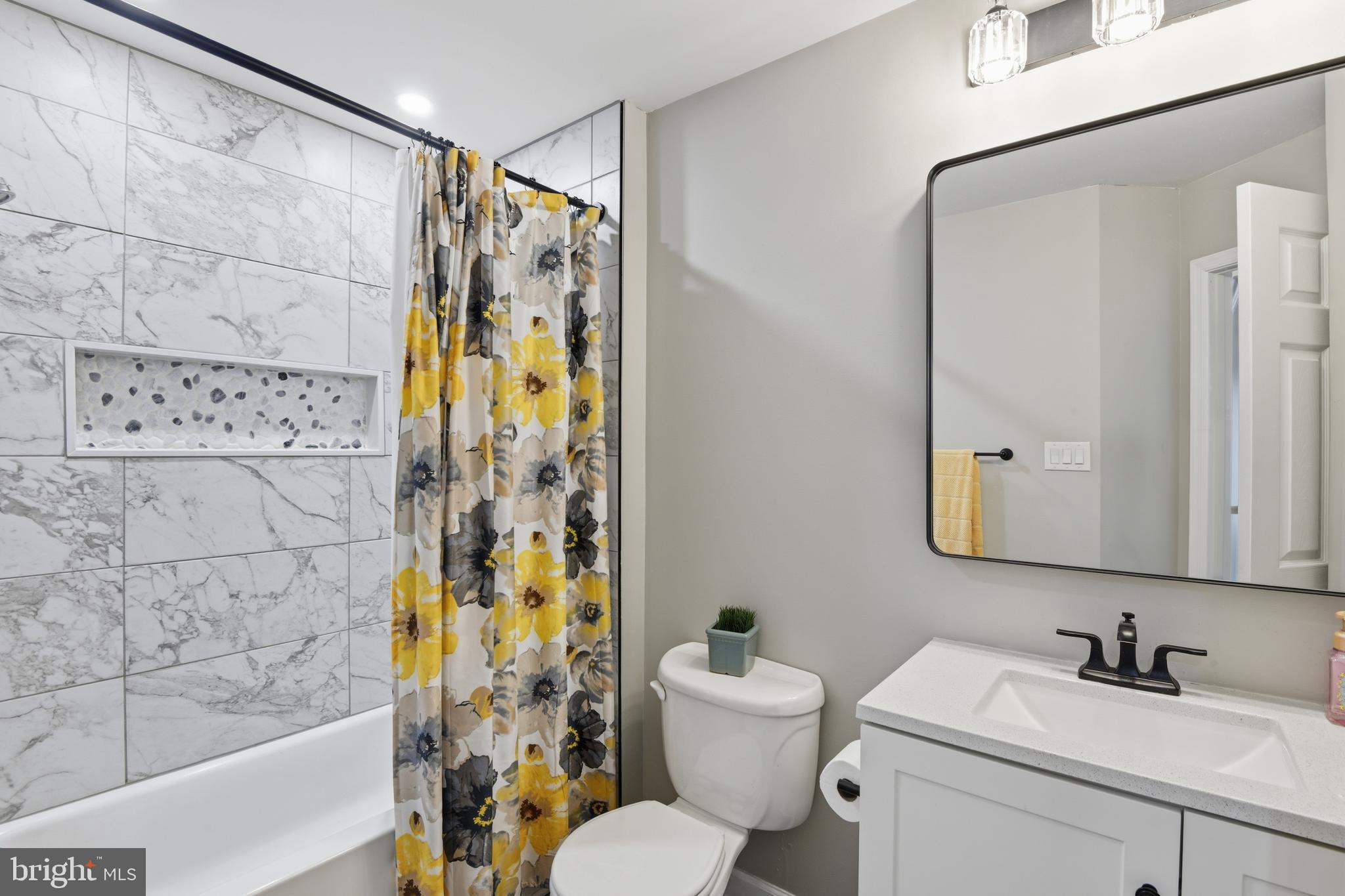 VILLAGES OF URBANA - Residential