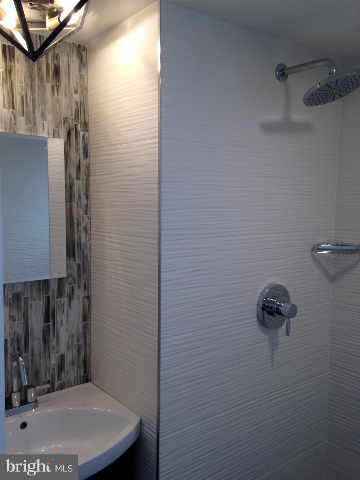 BELLS MILL ESTATES - Residential Lease