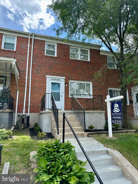 Townhouse For Sale - 2115 Pitney Road<br/> BALTIMORE, MD 21234