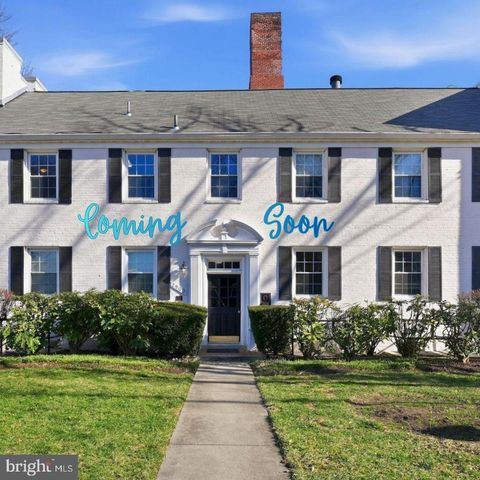 2900 13TH STREET S 103 ARLINGTON VA 22204