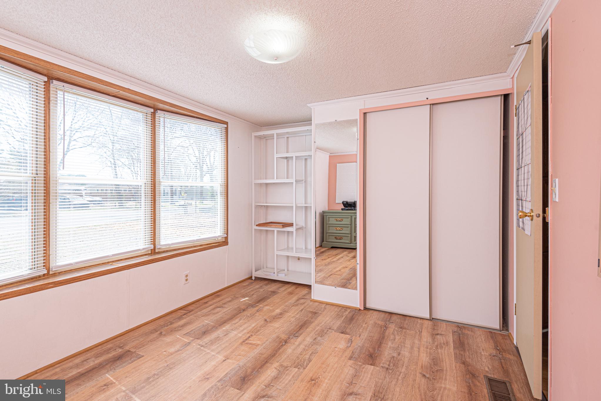 ORCHARD MANOR - Residential