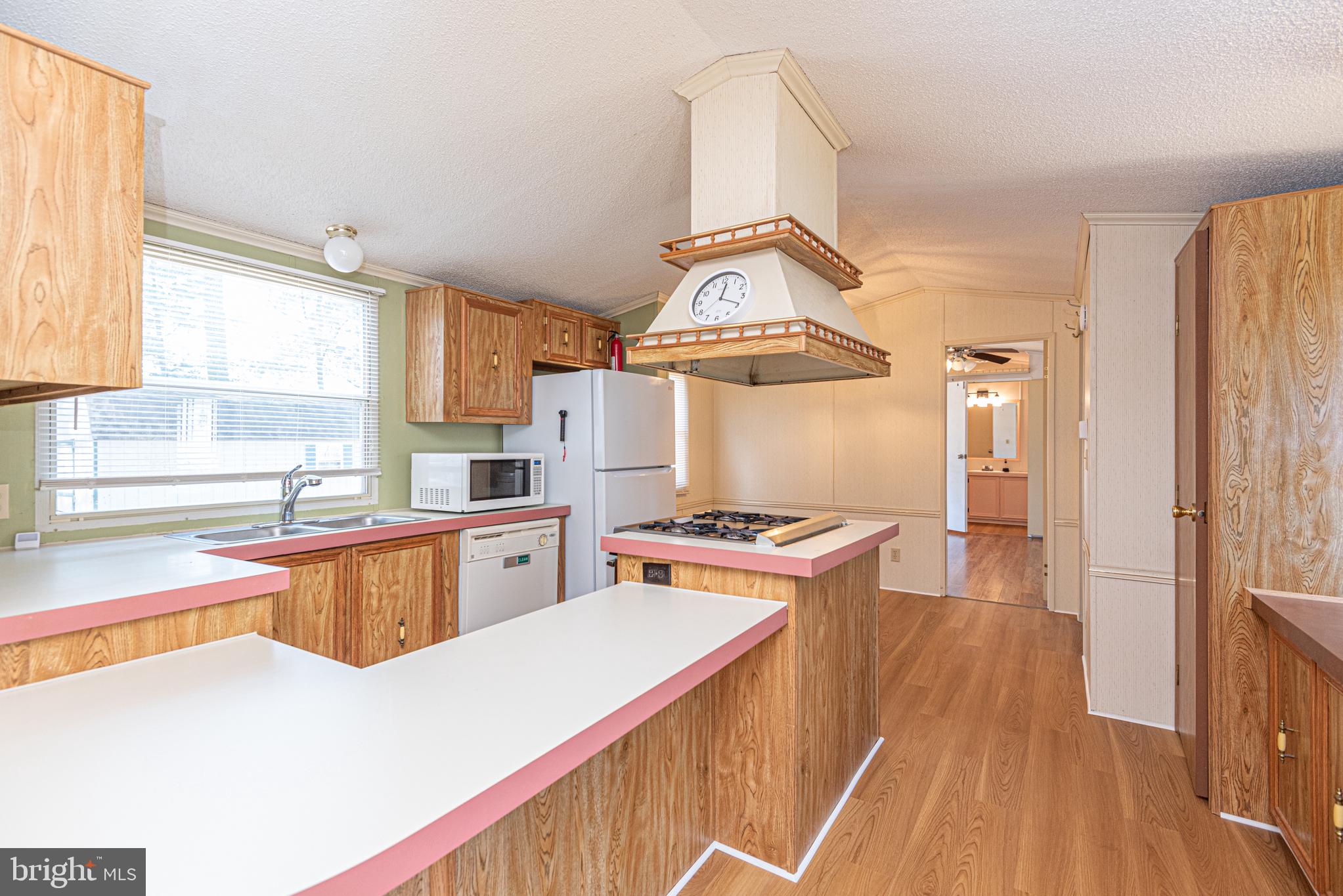 ORCHARD MANOR - Residential