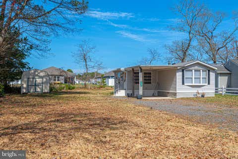 Mobile Home For Sale - 32996 Circle Drive<br/> MILLSBORO, DE 19966