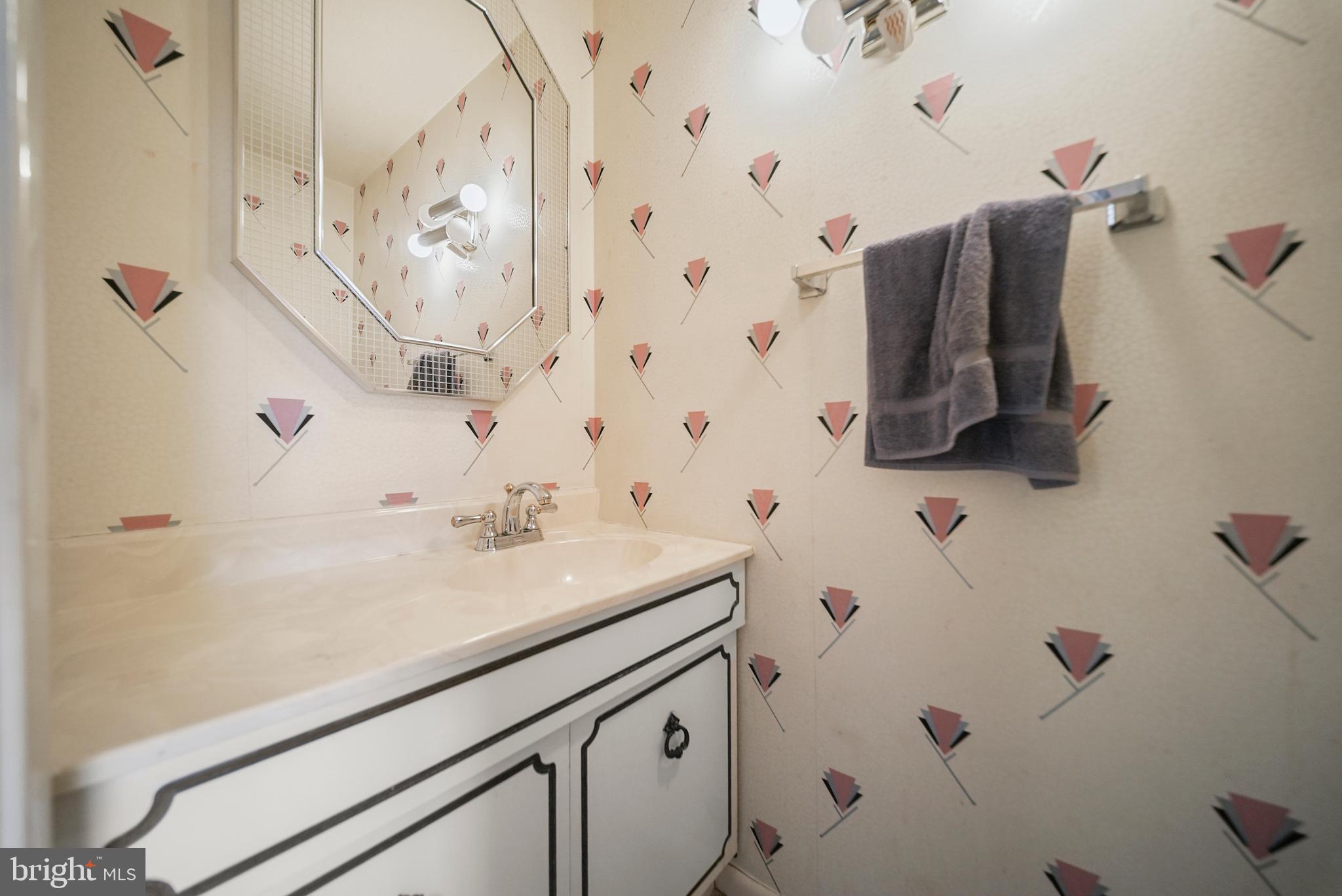 SOMERTON - Residential