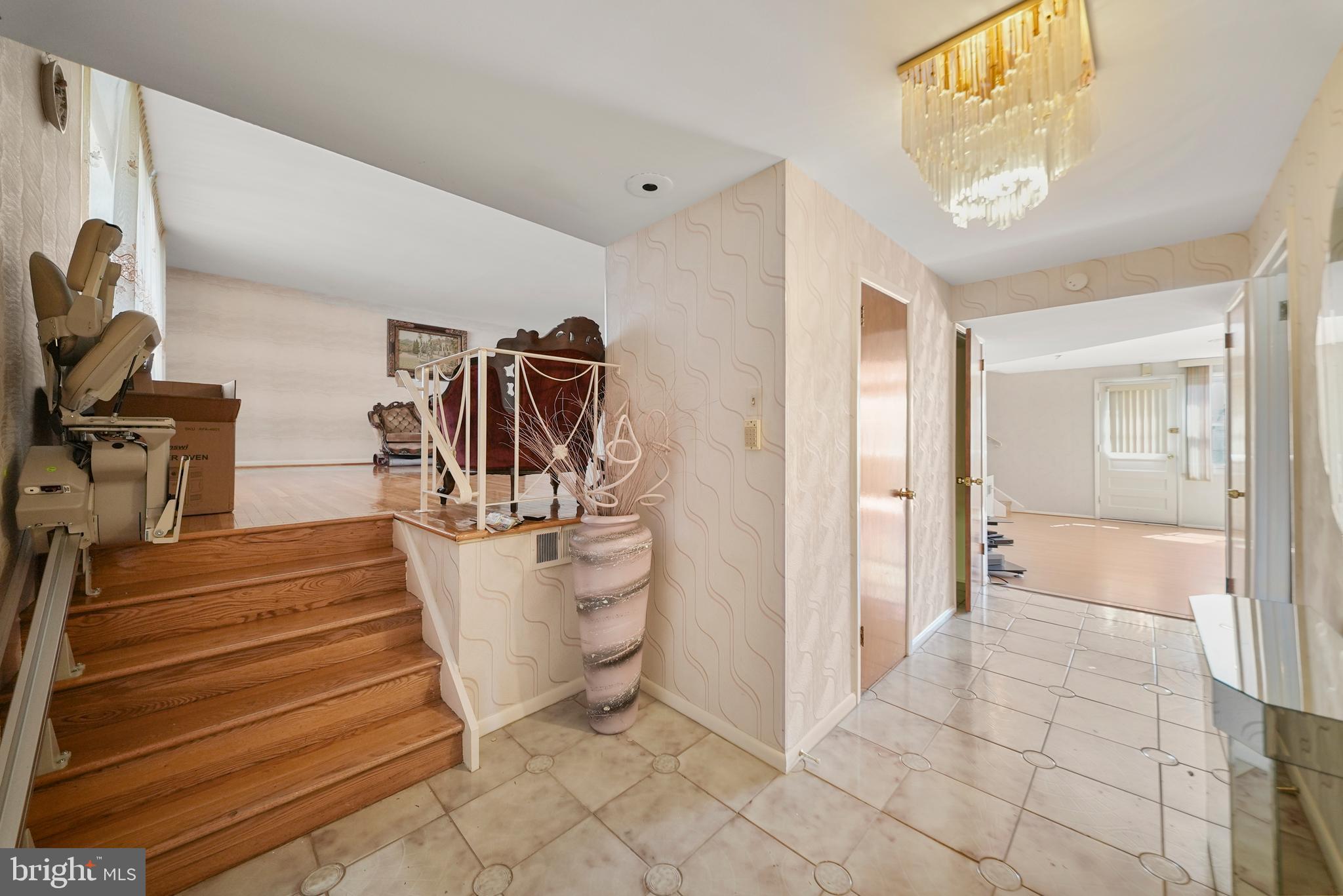 SOMERTON - Residential