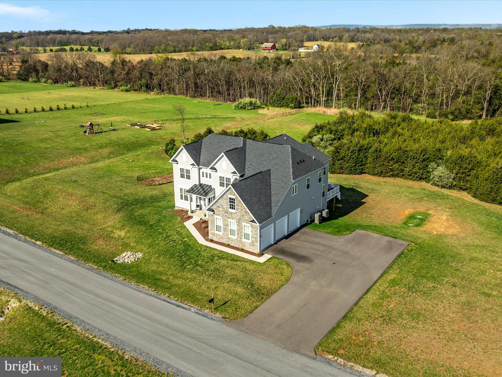 STONE MILL - Residential