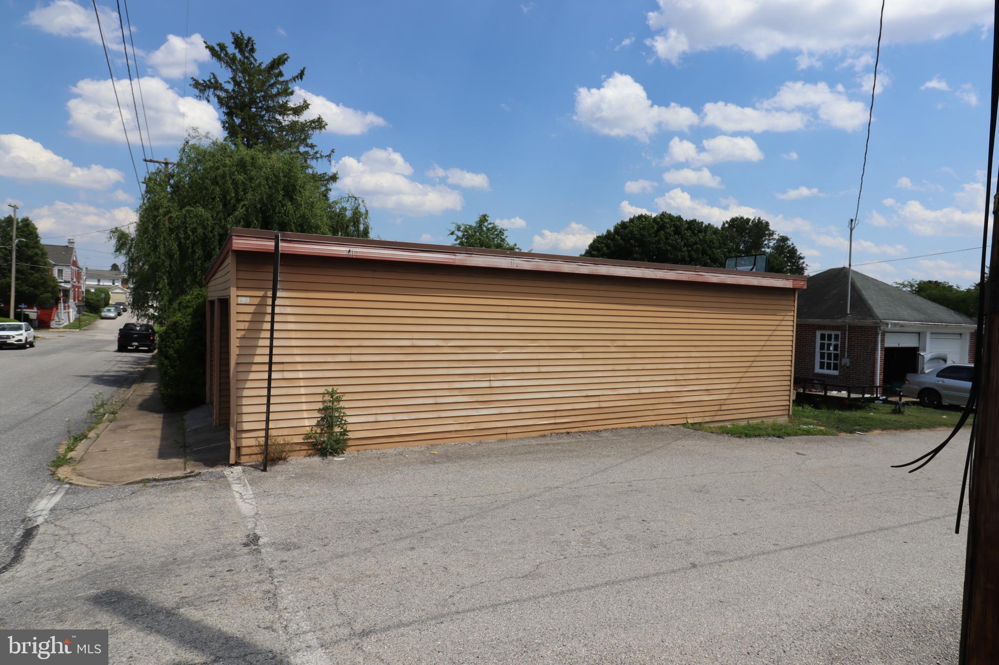 SPRING GROVE BORO - Residential