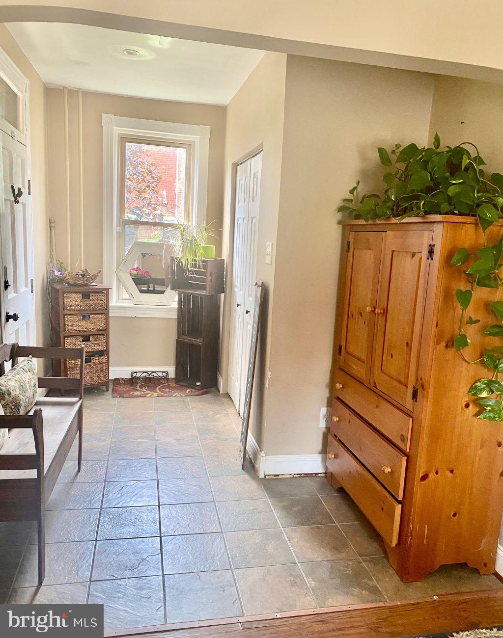 SPRING GROVE BORO - Residential