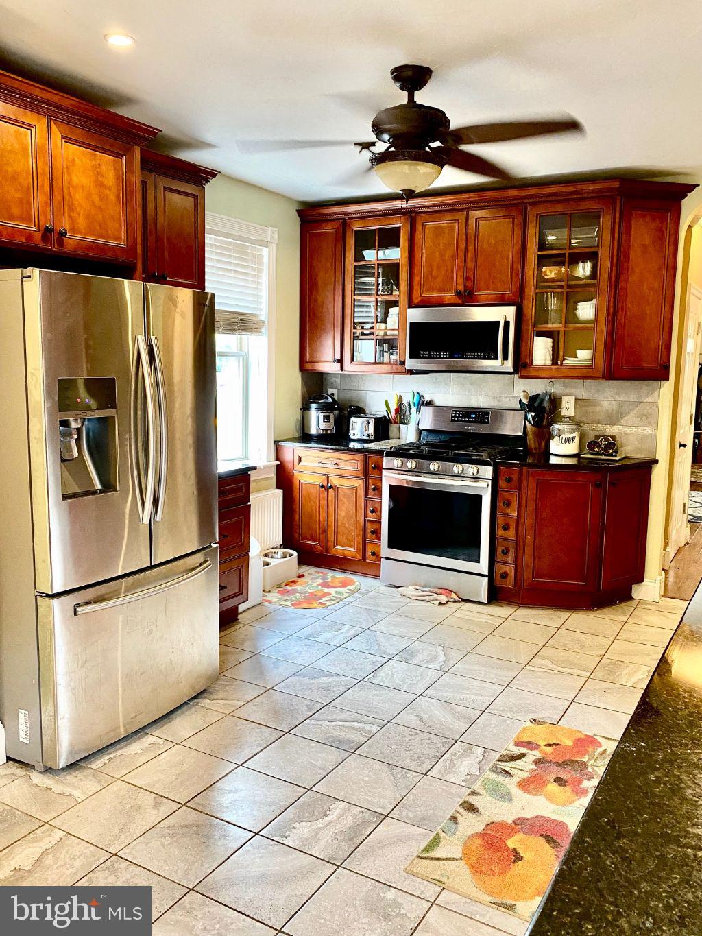 SPRING GROVE BORO - Residential