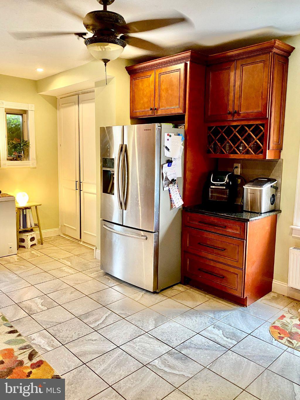 SPRING GROVE BORO - Residential