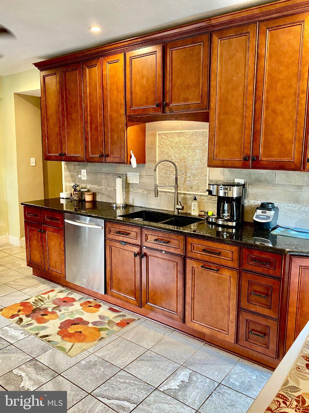 SPRING GROVE BORO - Residential