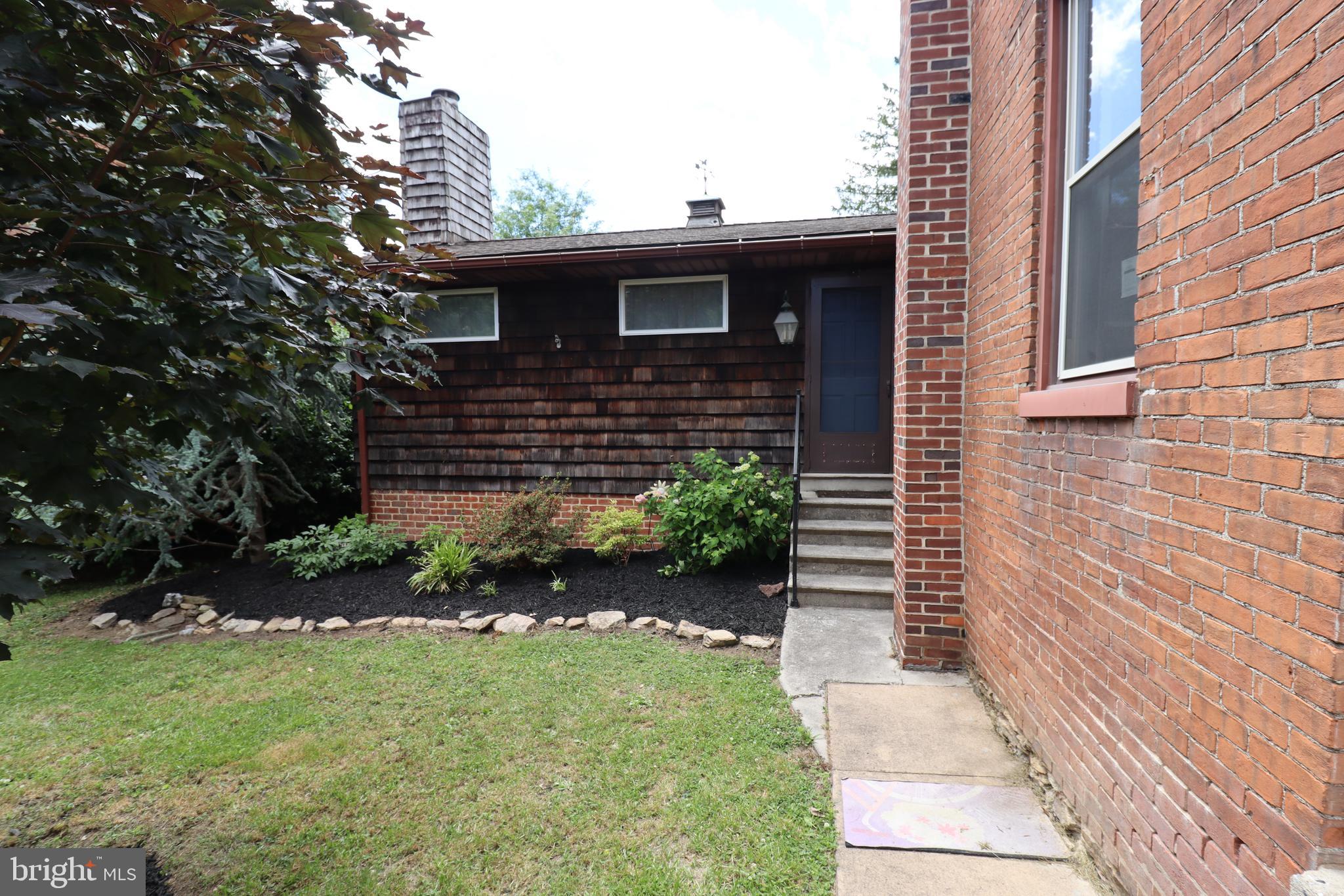 SPRING GROVE BORO - Residential