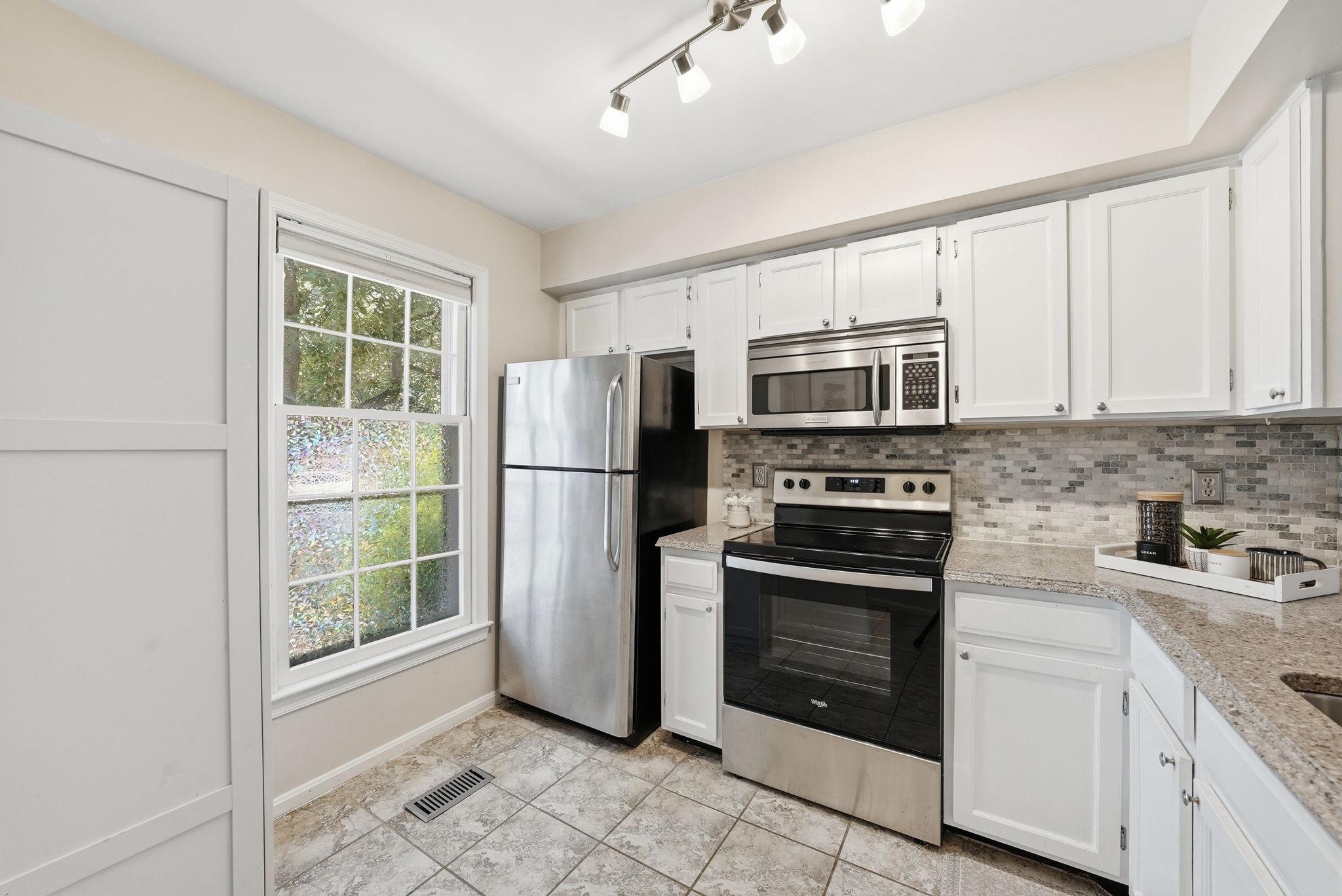 6472 BRICK HEARTH COURT