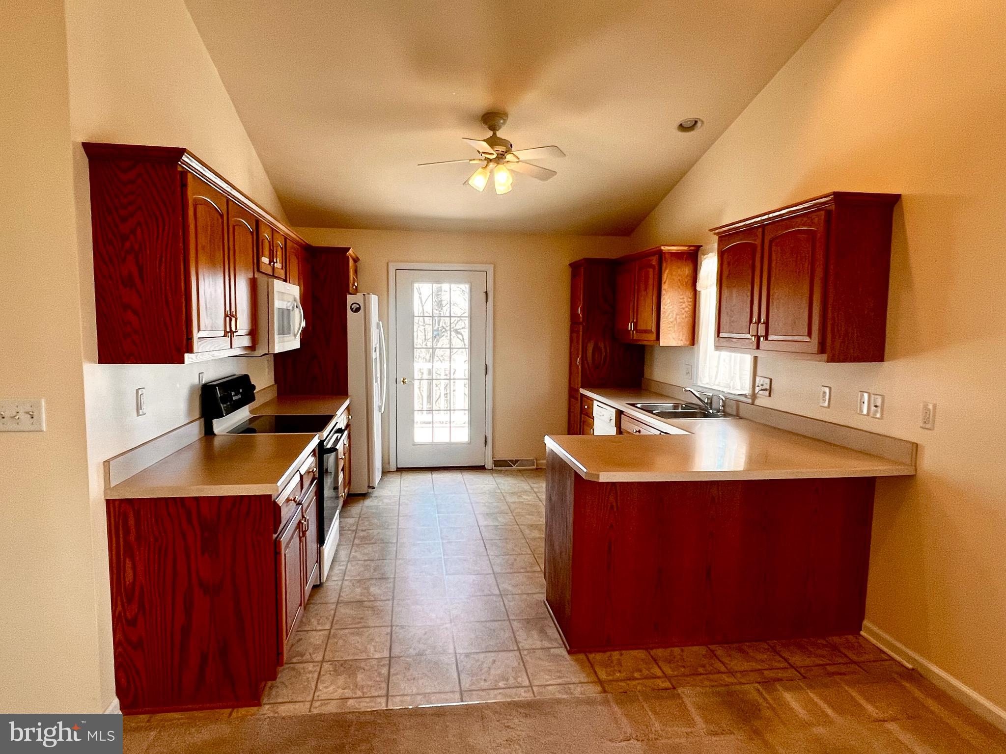 BENT CREEK CROSSING - Residential