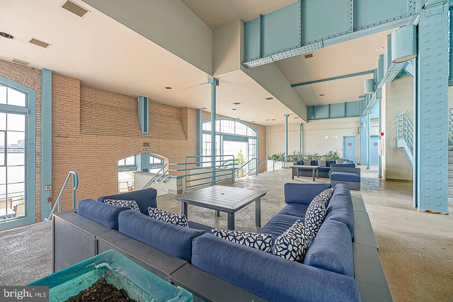 OLD CITY - Residential