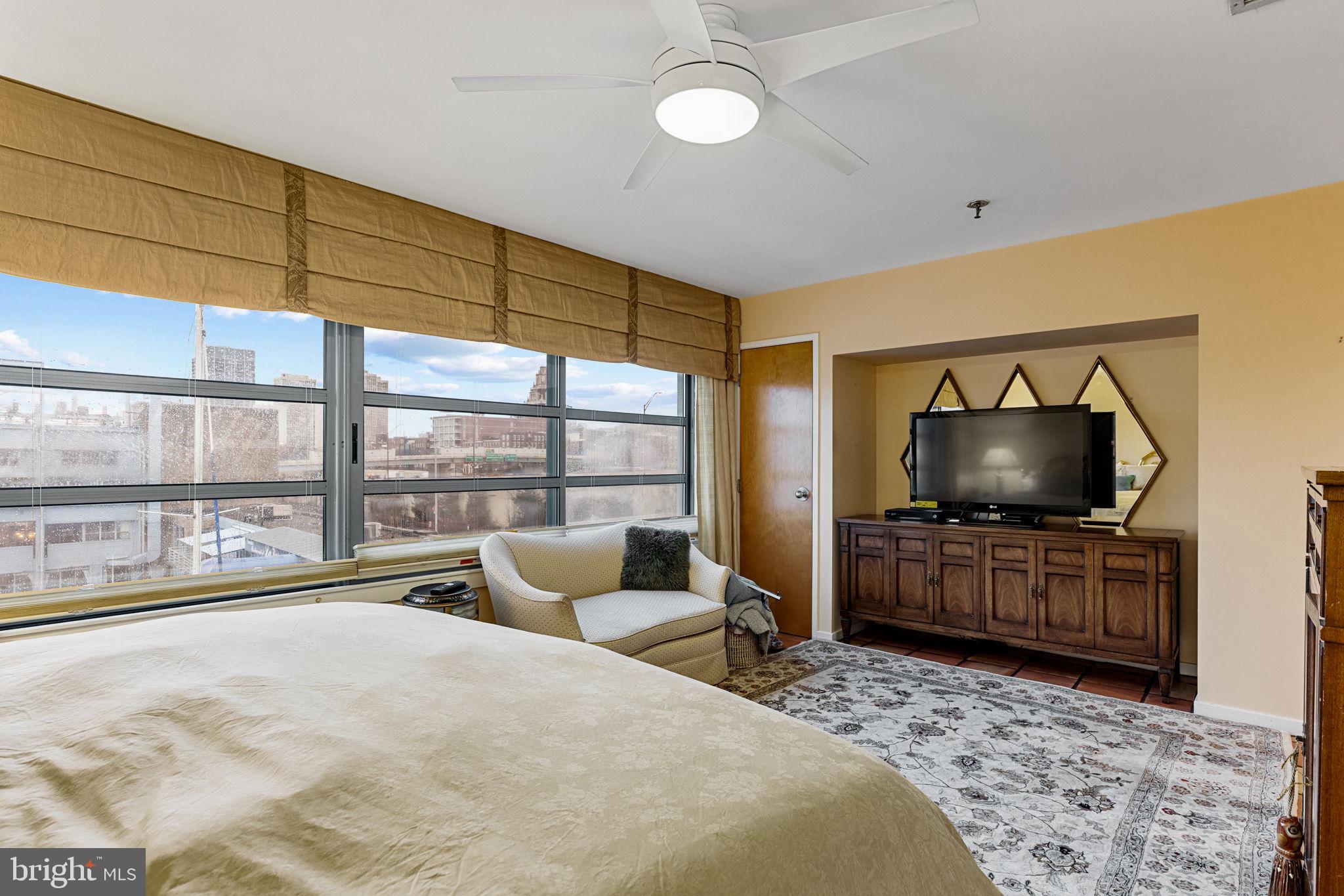 OLD CITY - Residential