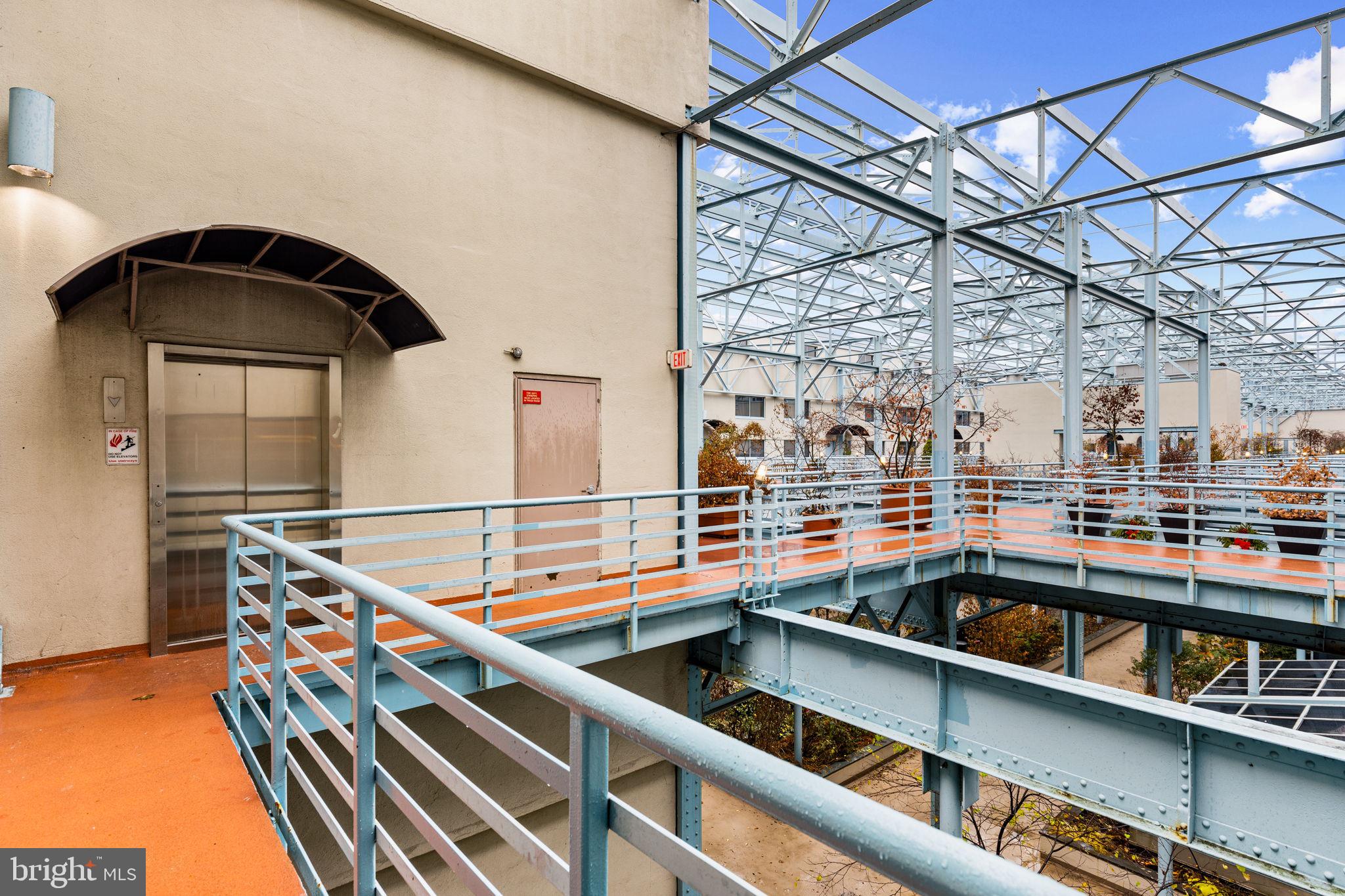 OLD CITY - Residential