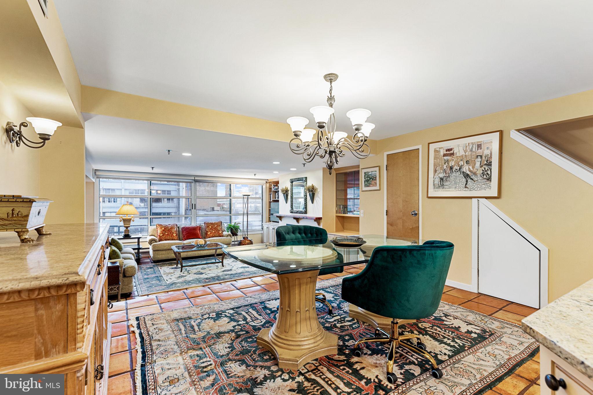 OLD CITY - Residential