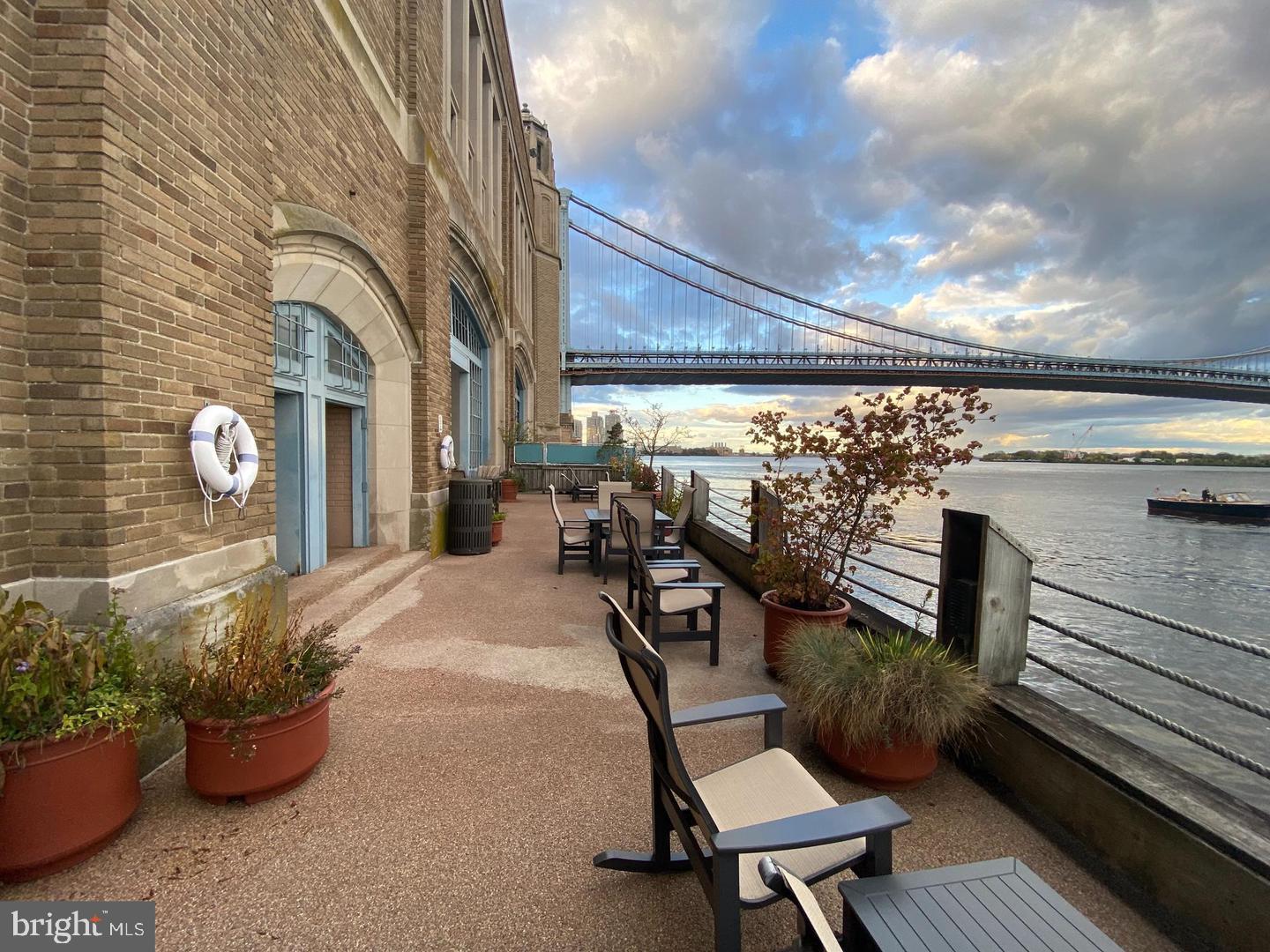 OLD CITY - Residential