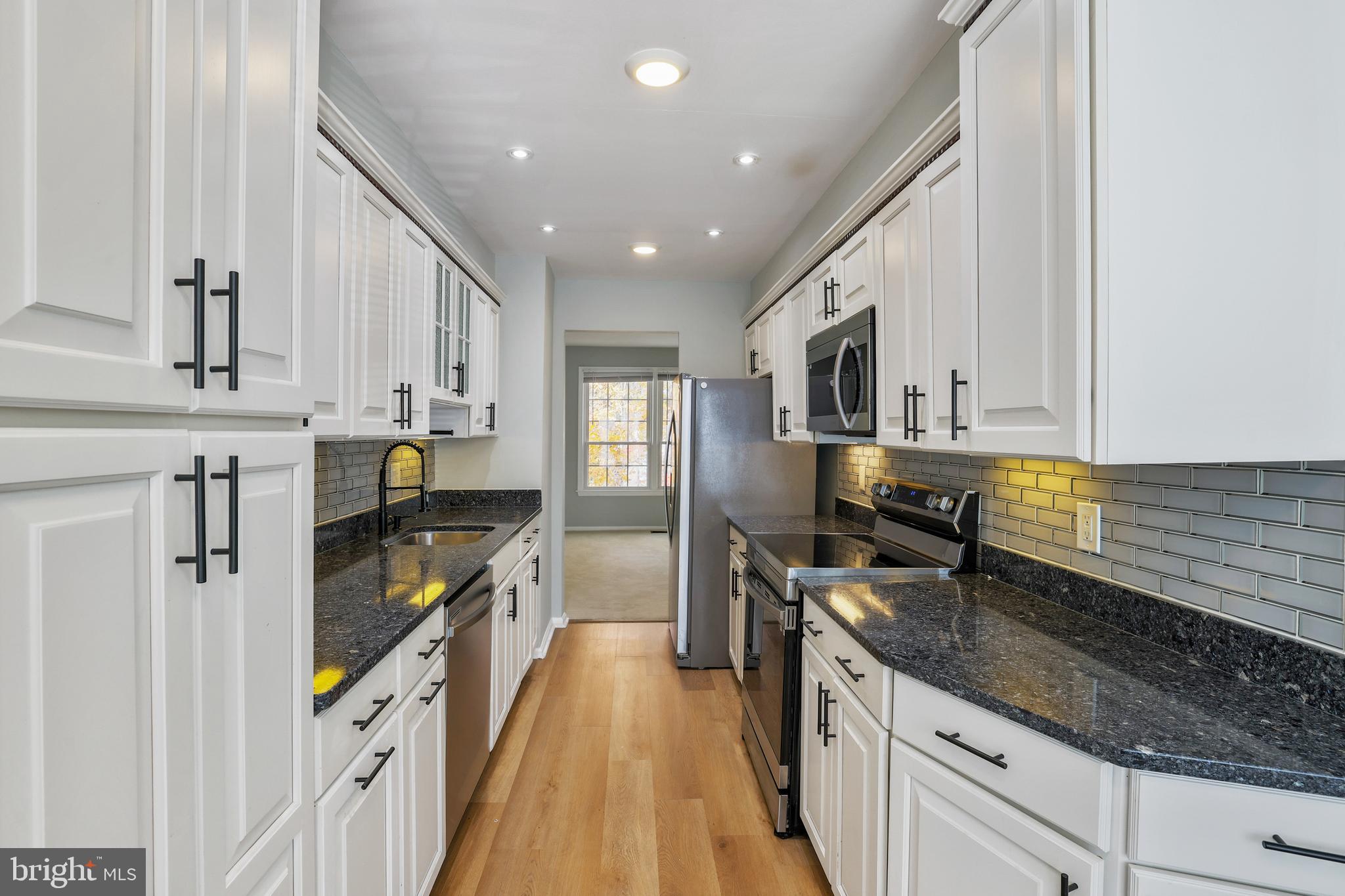 OLD MILL COMMUNITY - Residential