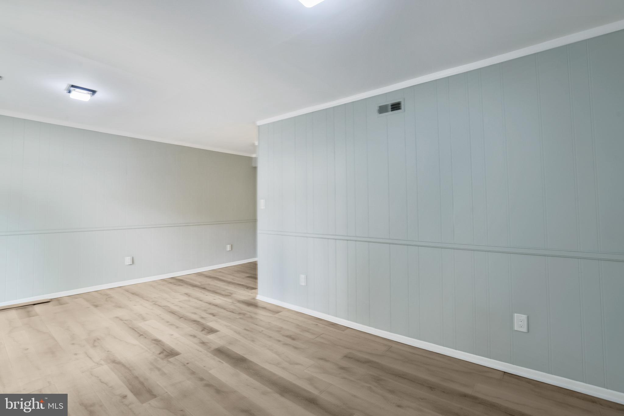 OLD MILL COMMUNITY - Residential