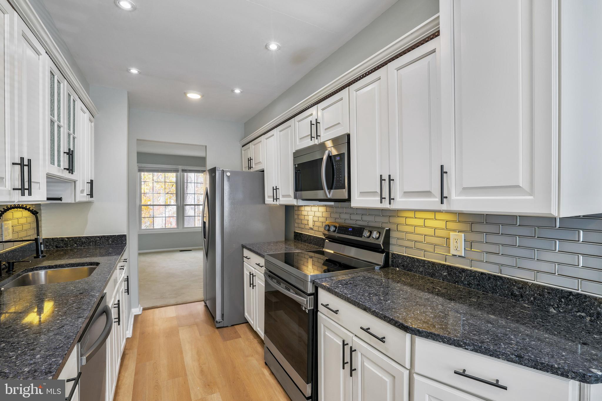 OLD MILL COMMUNITY - Residential