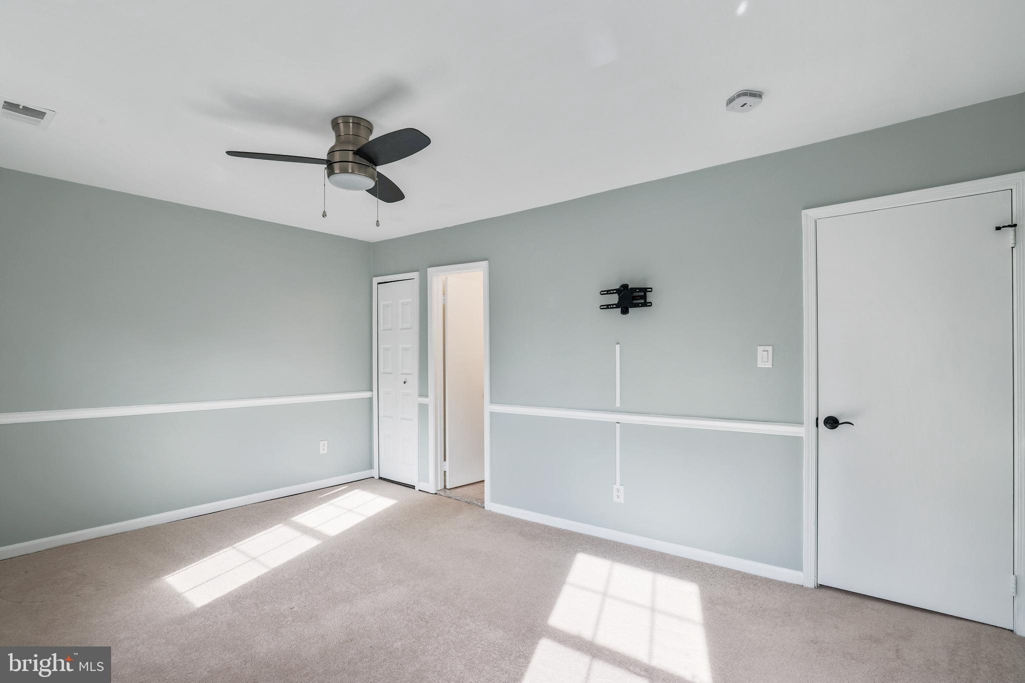 OLD MILL COMMUNITY - Residential