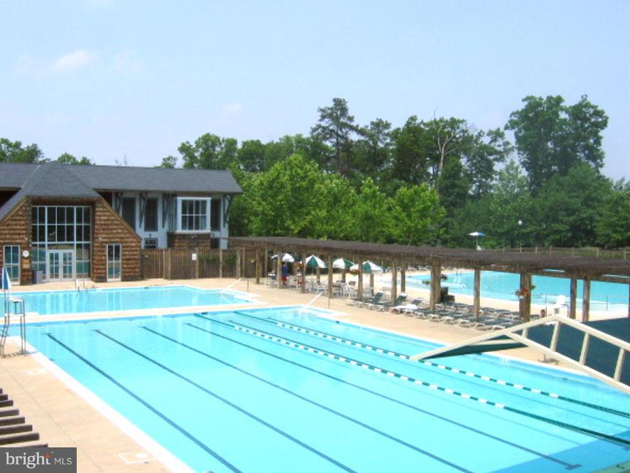 RUSSETT - Residential Lease