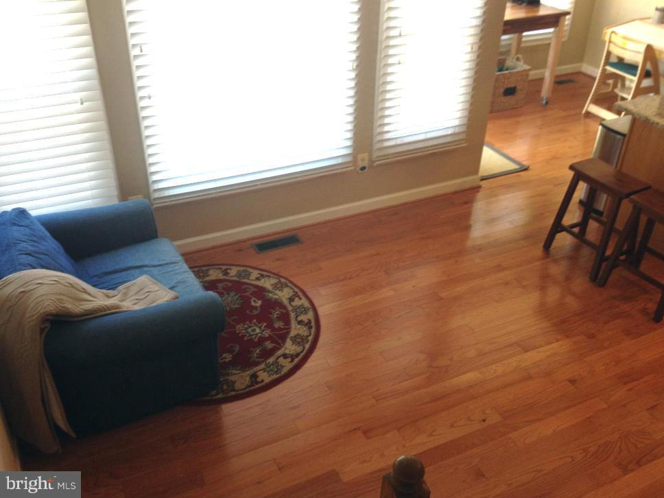 RUSSETT - Residential Lease