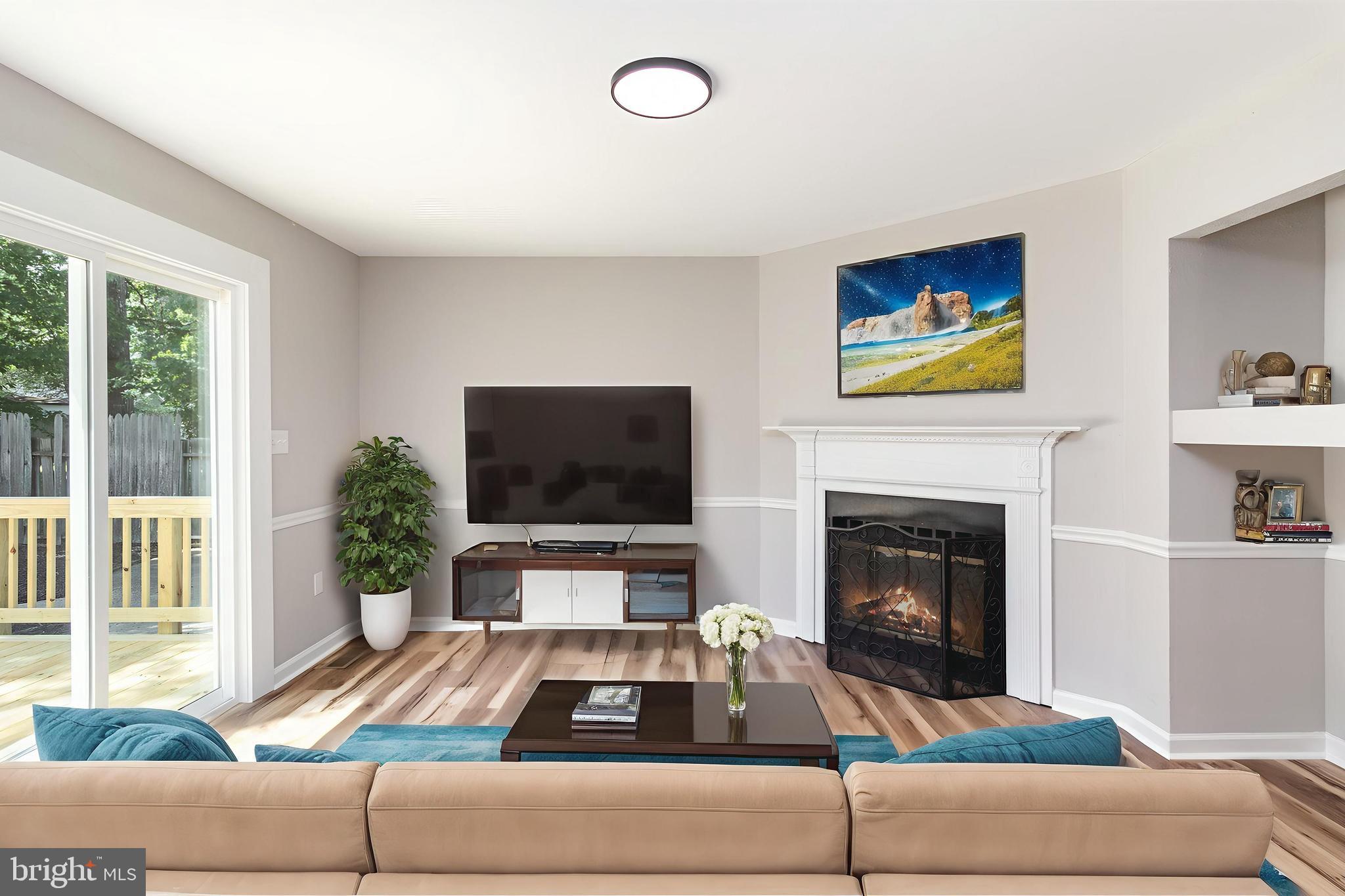 DEVONNE WOODS - Residential