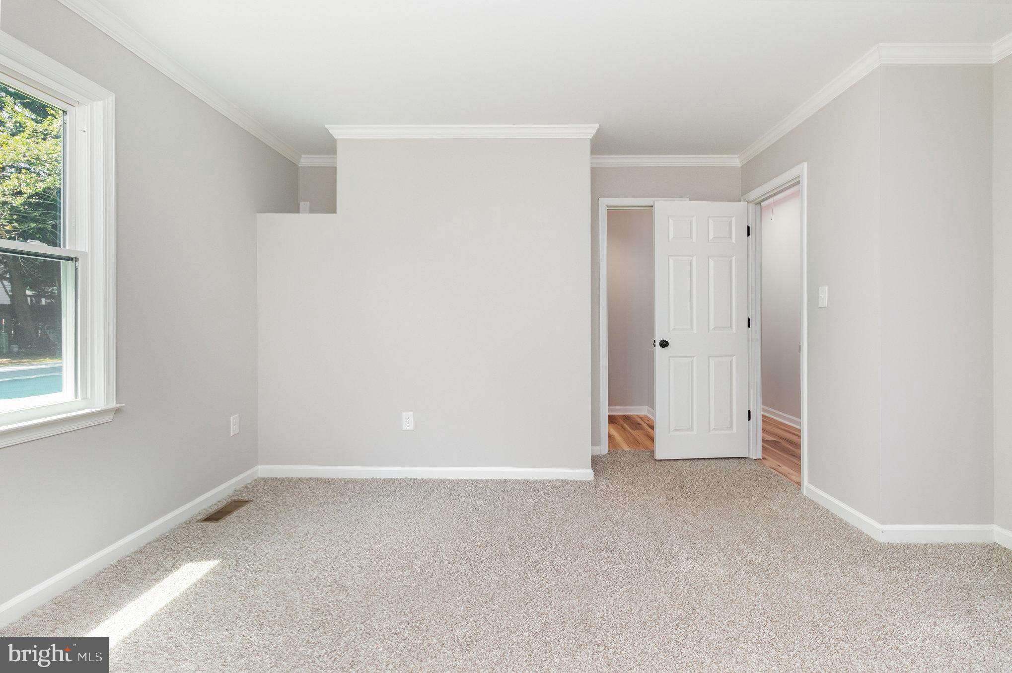 DEVONNE WOODS - Residential