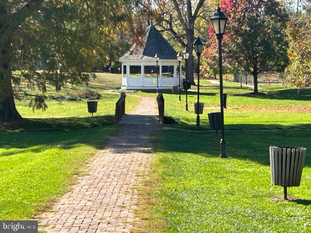 DOWNTOWN BERRYVILLE - Residential