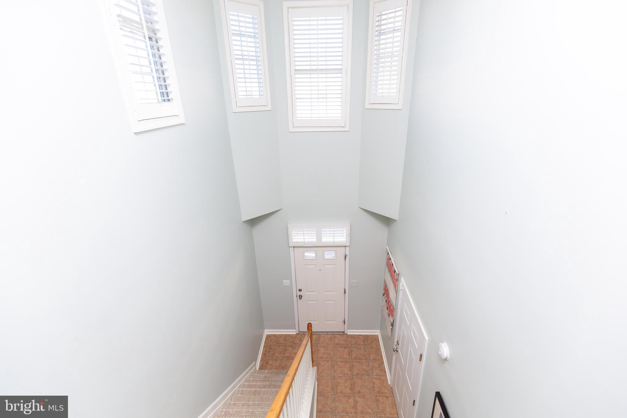 THE TIDES - Residential