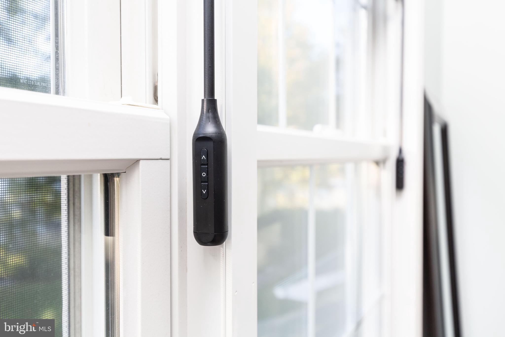 THE TIDES - Residential