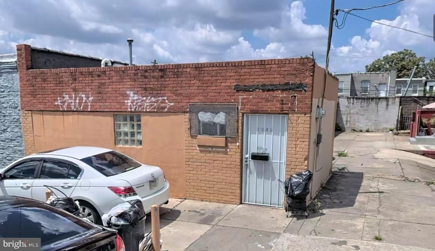 4348 50 N MARSHALL STREET