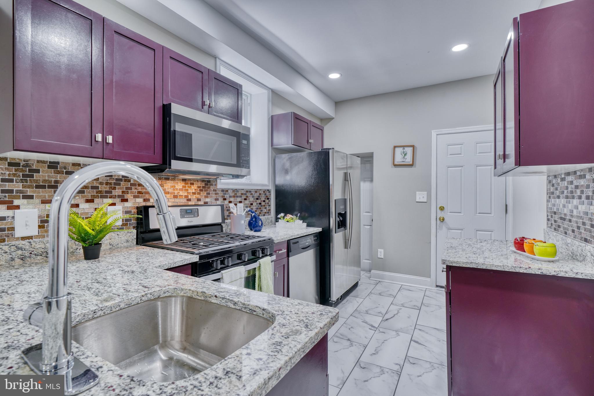 PENN NORTH - Residential