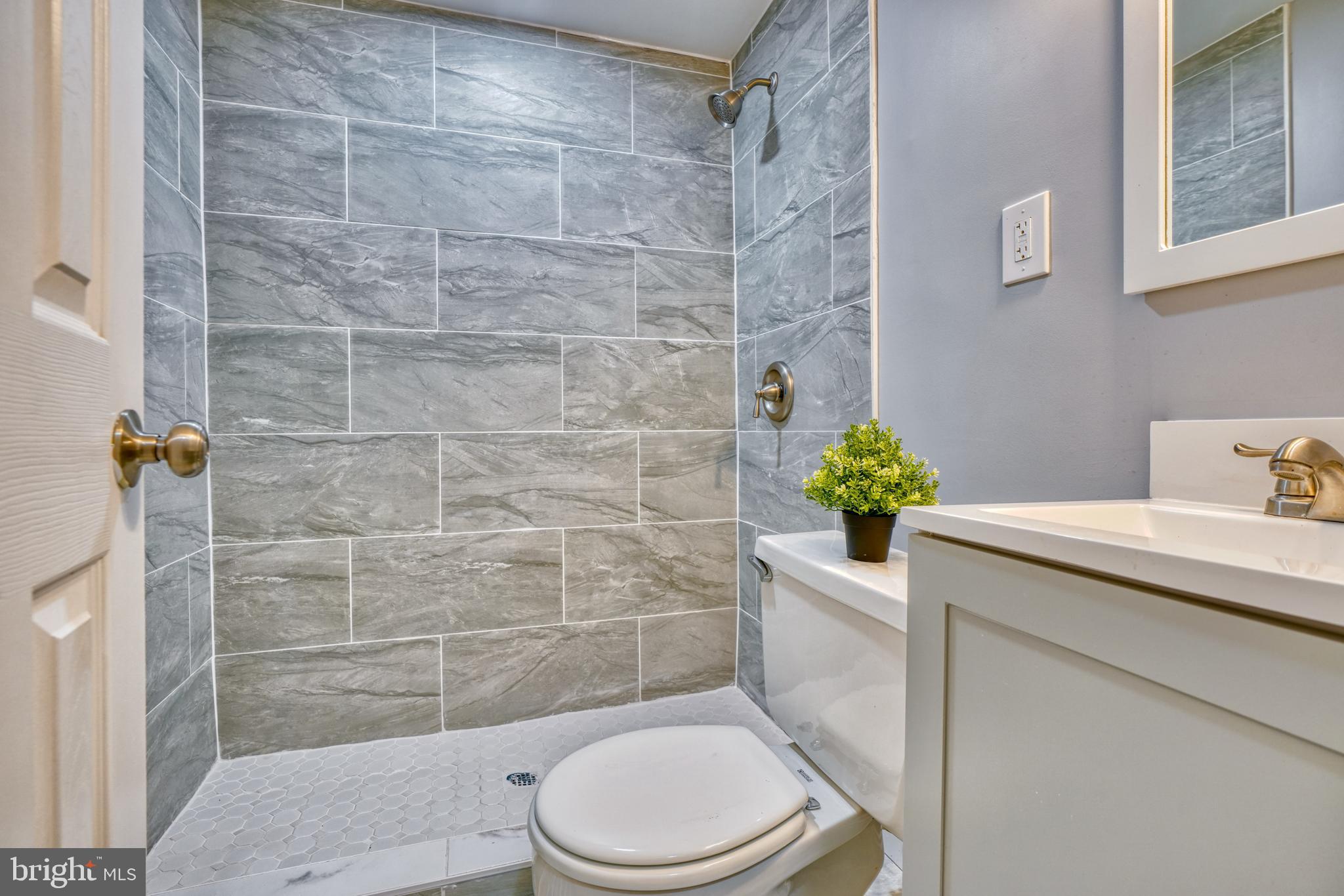 PENN NORTH - Residential